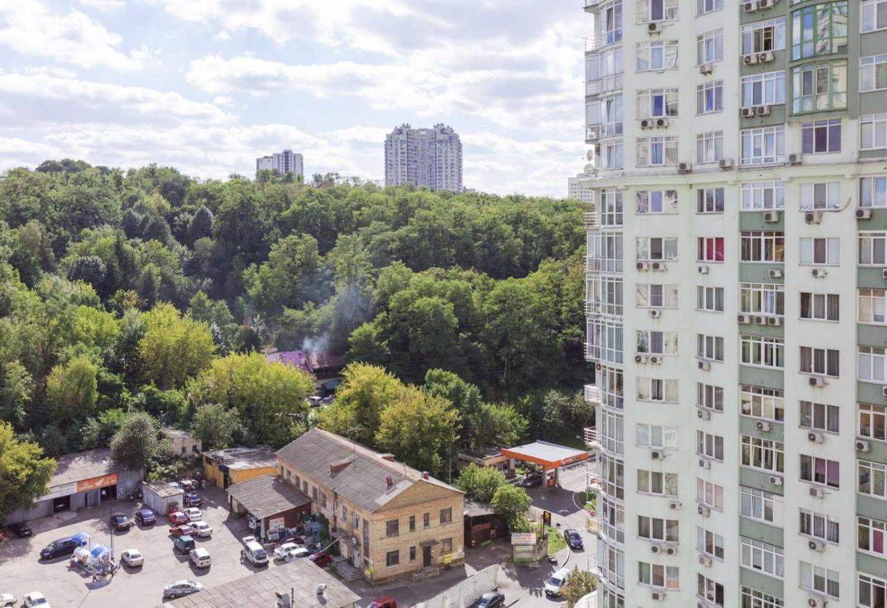Navit Apartments With Breakfast, Near The Railway Station, The City Center And The Park Kiev Eksteriør bilde